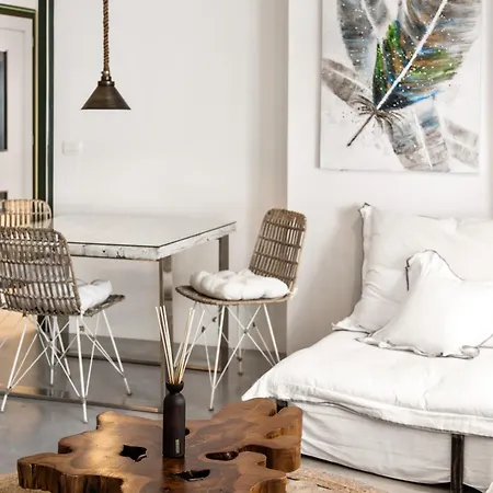 Mazijeva 아파트 *