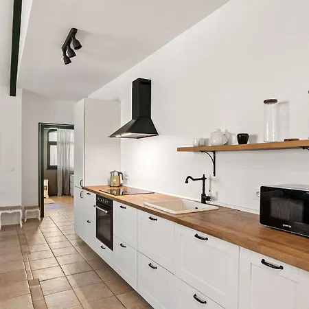 Mazijeva * Ljubljana